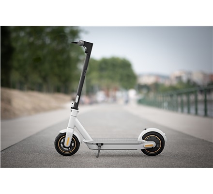 Max G30LE foto 7